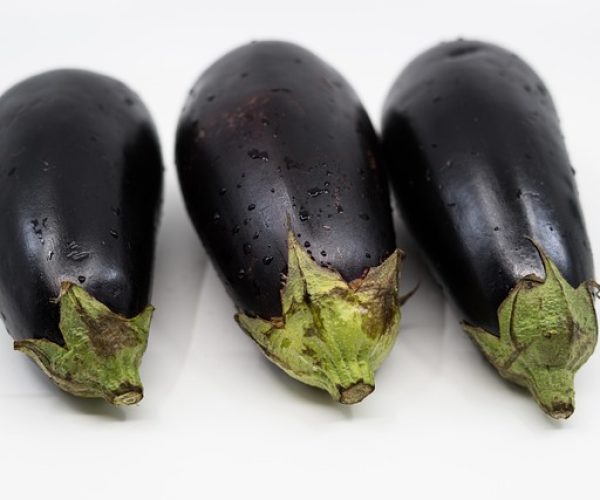 Quais os 5 benefícios da berinjela