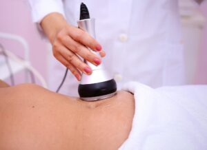 Leia mais sobre o artigo Lipocavitação tratamento para gordura localizada