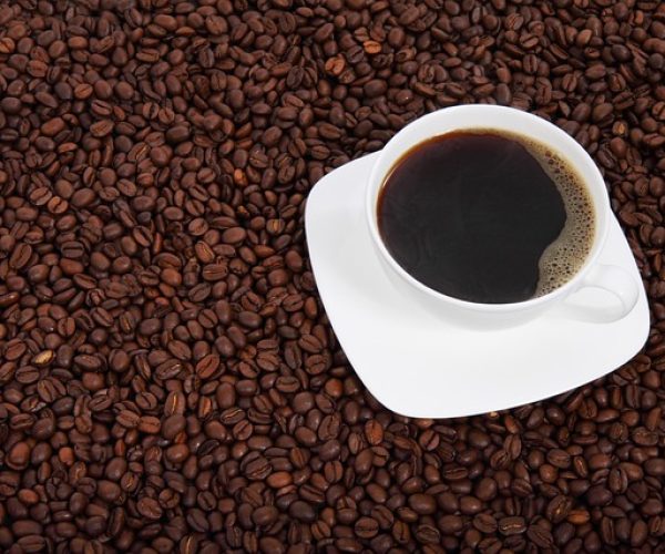 Quais os benefícios e malefícios do café?