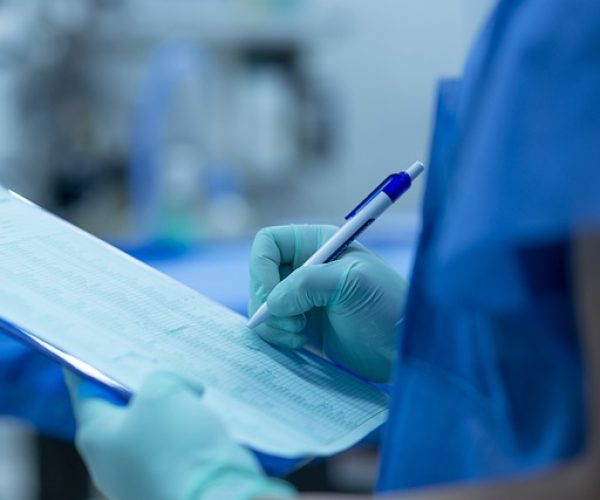 Cuidados no pós operatório de cirurgias venosas