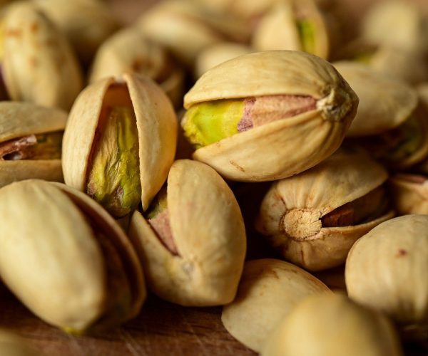 O que é o pistache e seus benefícios e como consumir