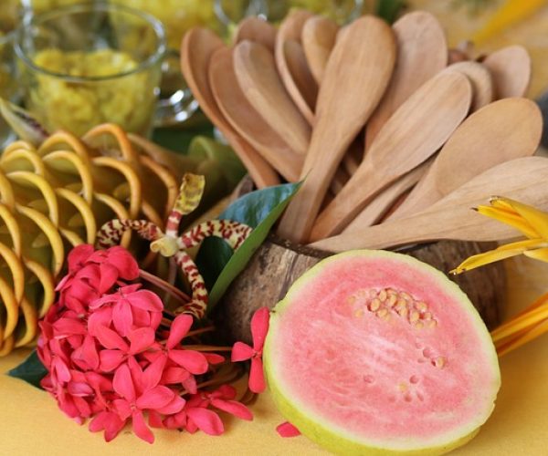 Conheça os benefícios da fruta goiaba para a saúde