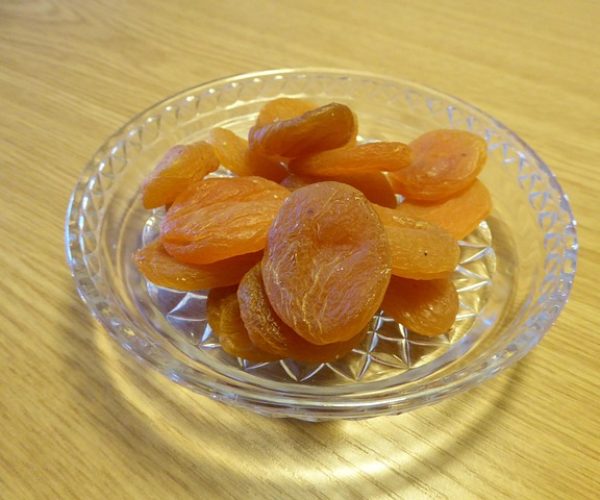 7 Benefícios da fruta damasco para a saúde