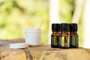 Leia mais sobre o artigo 3 óleos essenciais que tem um ótimo benefício na cicatrização